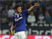 Bóng đá anh, ngoại hạng anh, lịch thi đấu euro 2012, Schalke trở lại tốp 3: Lưỡi tầm sét Huntelaar